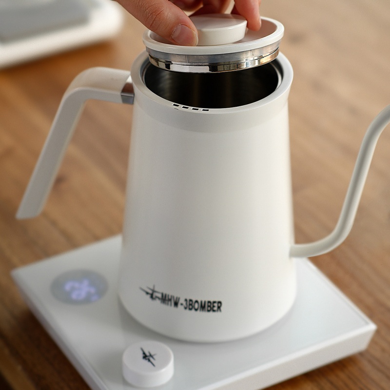 Chaleira Elétrica MHW-3BOMBER  - Electric Kettle Temperature Control avaliação e preço